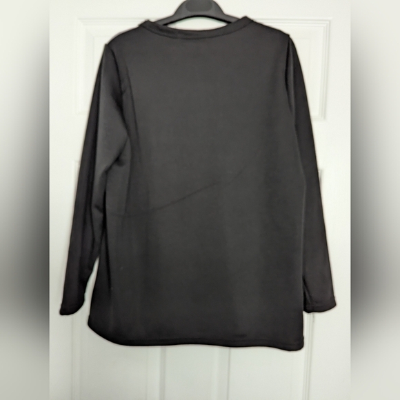 Ling Lang - Heart Patterned Black and Grey Long-Sleeve Sweater/Sweatshirt - Picture 3 of 10